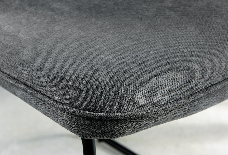 Palma Beige Stone Effect Round Dining Table & 4 Halle Chairs