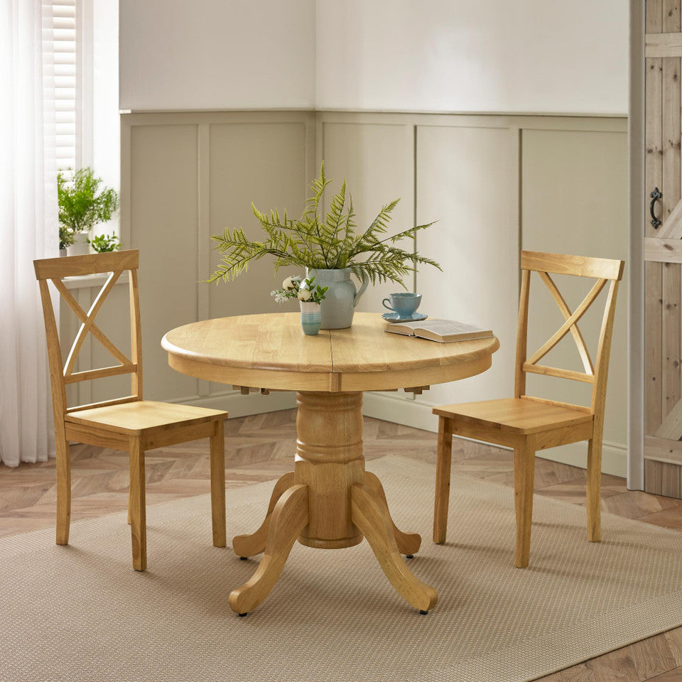 Padstow Round Oak Effect Solid Wood Extending 4-6 Seater Dining Table