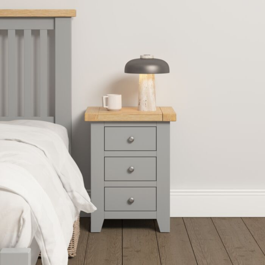Windsor 3 Drawer Bedside Table – Pebble Grey & Oak