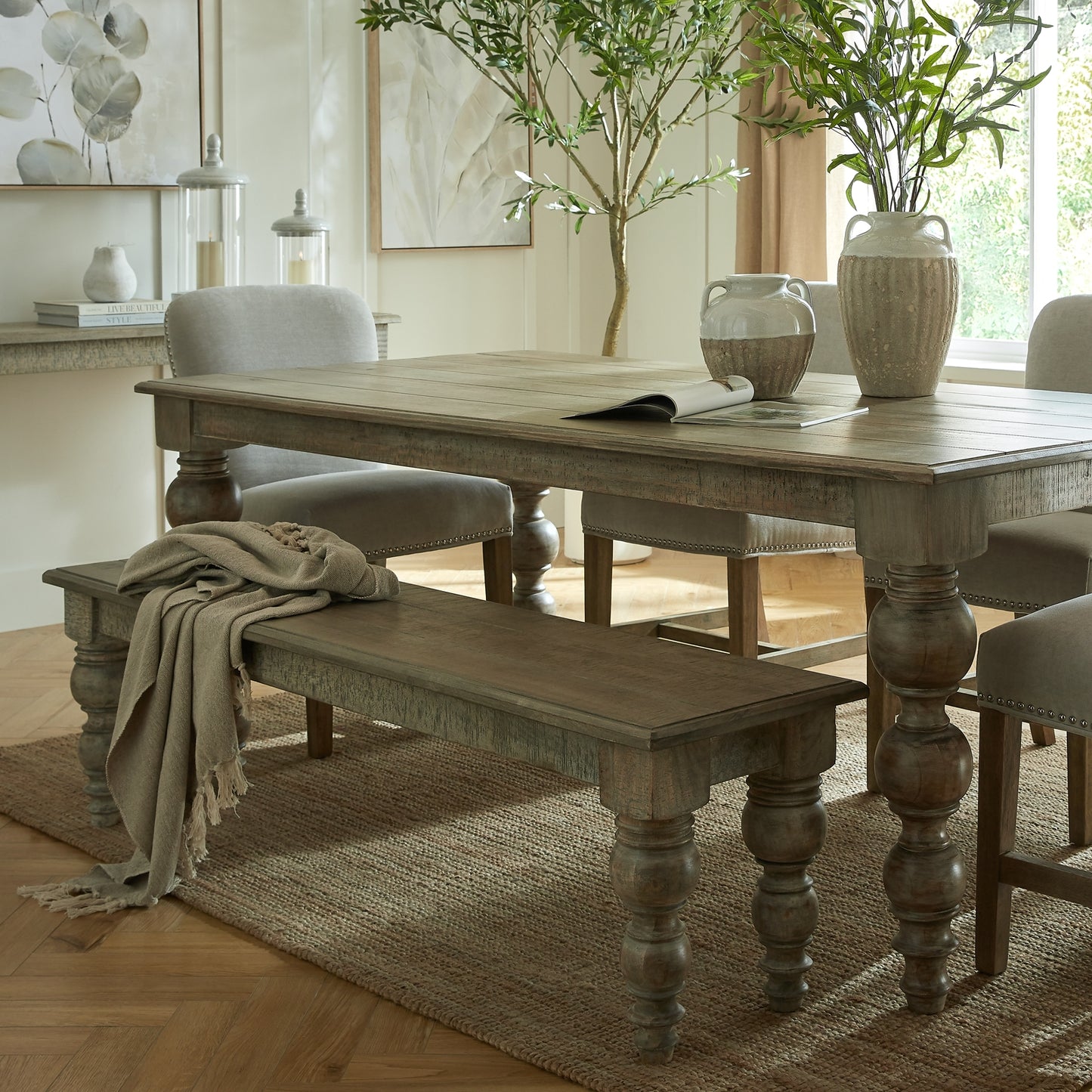 The Rutland Collection Rectangular Dining table