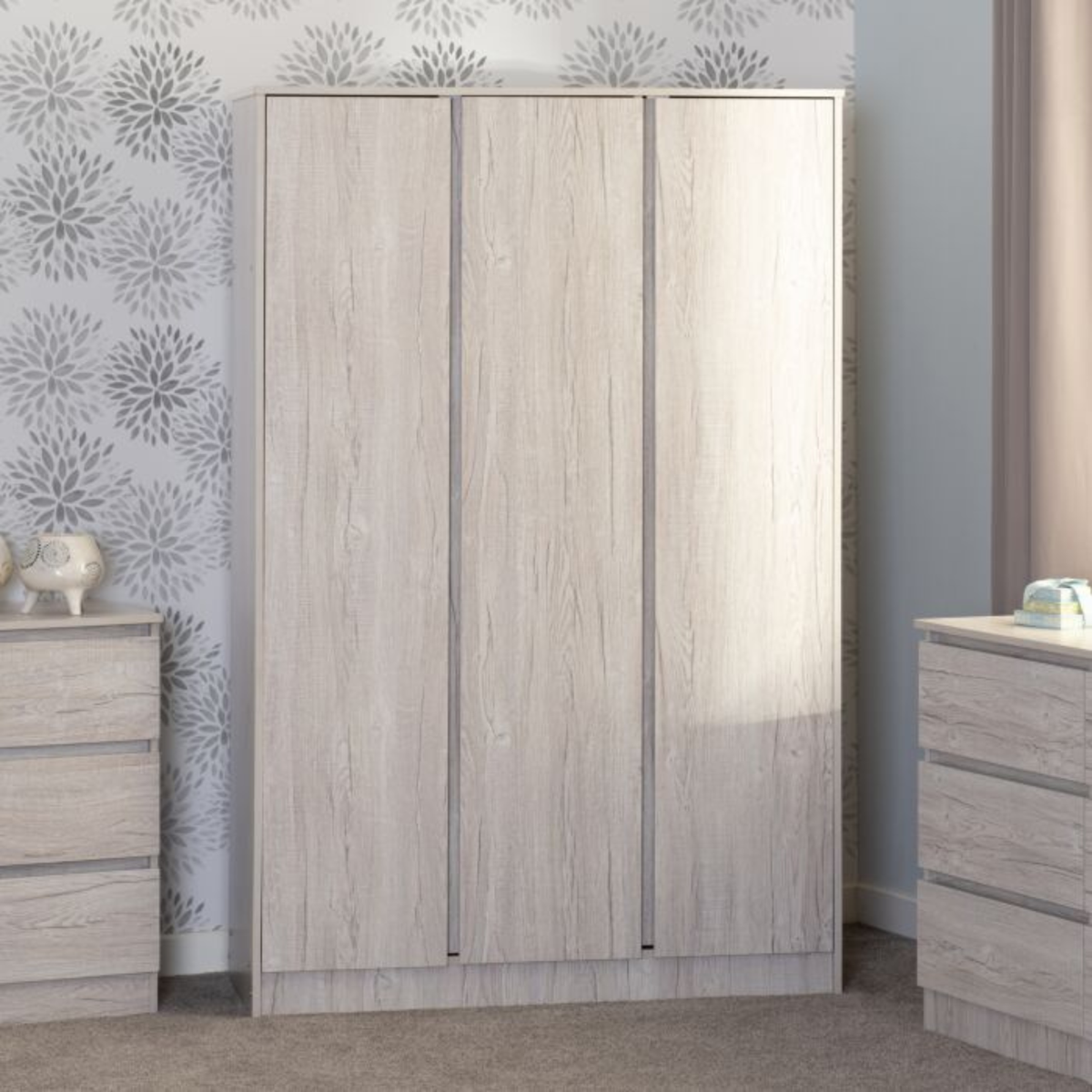 Malvern 3 Door Wardrobe – Urban Snow