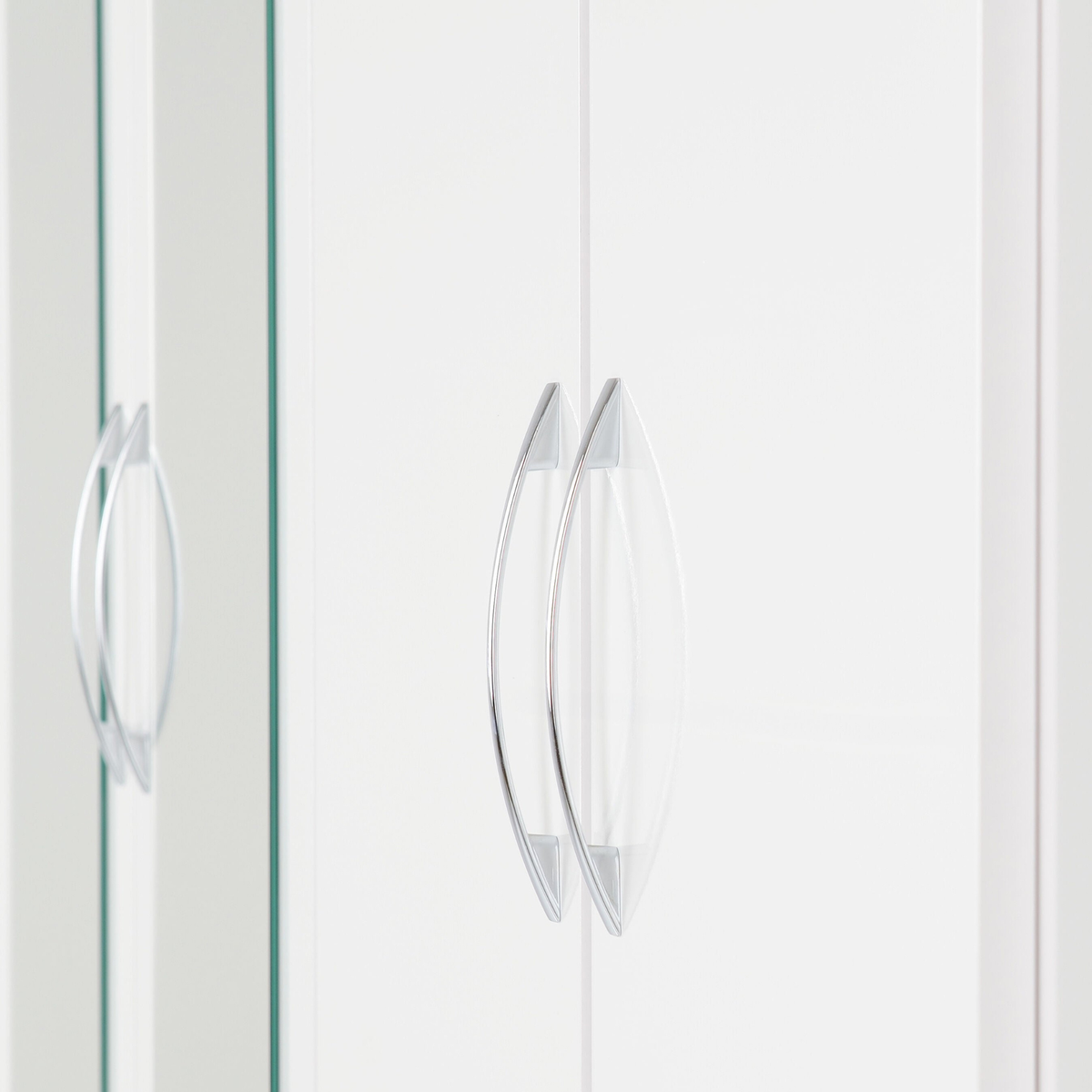 Nevada 6 Door 2 Drawer Wardrobe - White Gloss