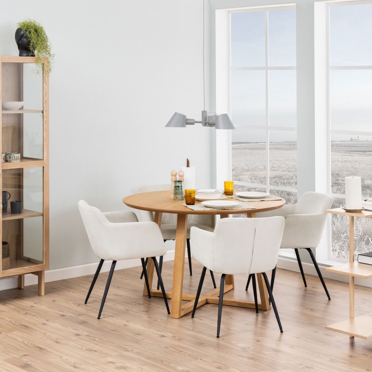 Malika Round Dining Table in Oak 120x75cm