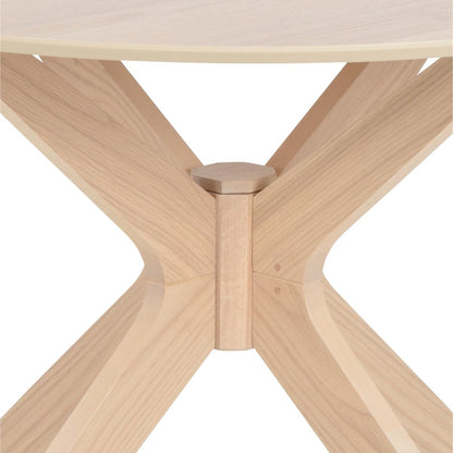I_Duncan Round Dining Table in White Oak 105x105cm includes 4 Cassandra Dining Chairs with Armrest in White Oak