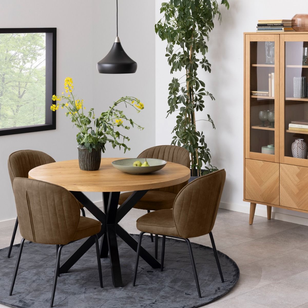 Heaven Dining Table in Oak with Black Legs 120x76.4cm