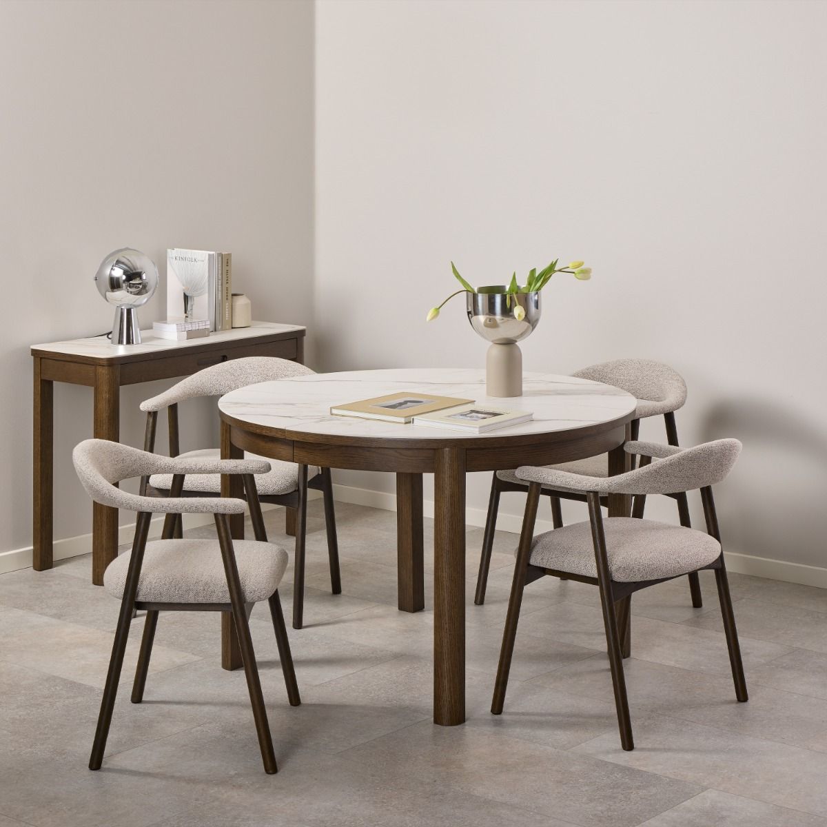 Southampton Round Extendable Dining Table in Cream Ceramic 220x120cm