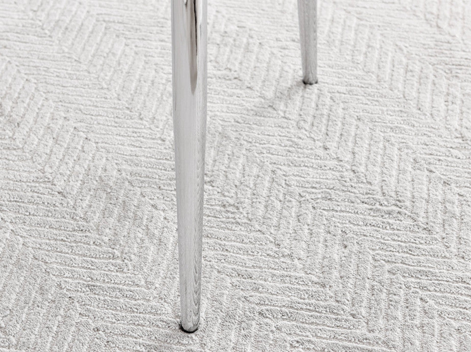 Novara White Marble 120cm Round Dining Table & 4 Calla Silver Leg Chairs