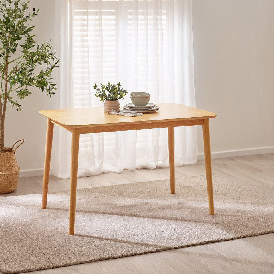 Lynton Small Oak Effect Solid Wood Dining Table & 4 Millford Chairs