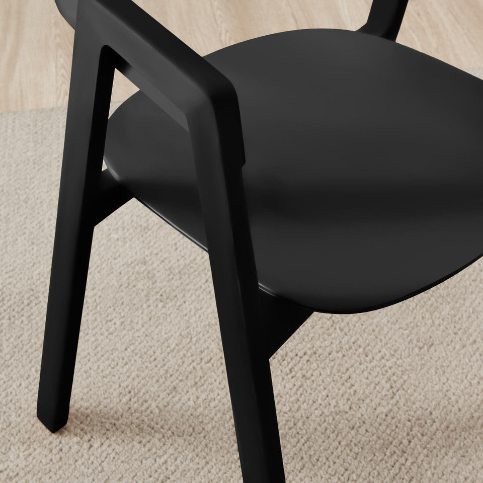 Leif Black Wooden Rectangular Extending Table & 4 Masa Black Dining Chairs
