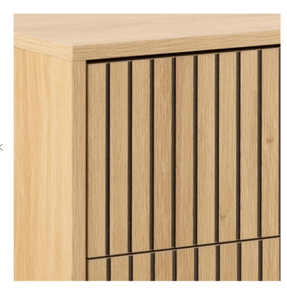 Albany Wide Chest of 6 Drawers in Oak/Black Legs