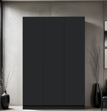 FWStyle Stora 3 Door Wardrobe – Matt Black