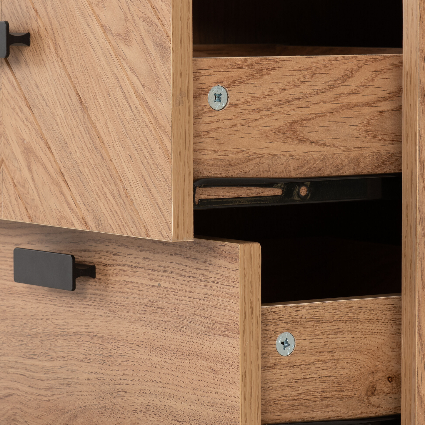 Leon 3 Drawer Bedside – Medium Oak Effect Storage
