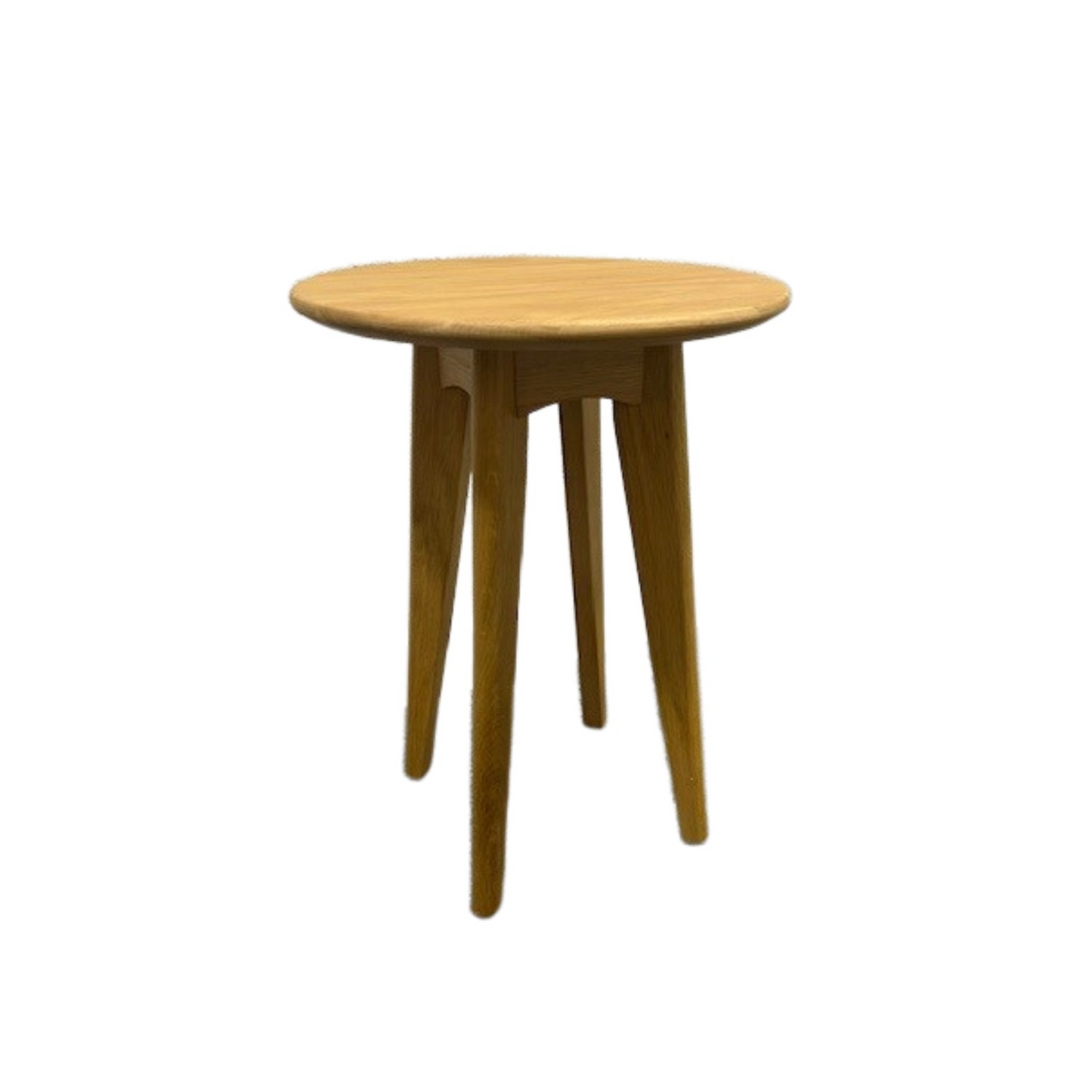 Taberno Oak Round Wine Table – Solid Oak with Natural Lacquer Finish