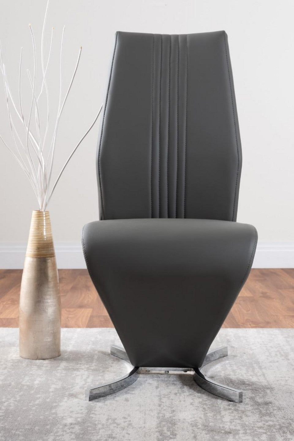 Giovani Grey White Modern High Gloss And Glass Dining Table And 4 Willow Chairs Set