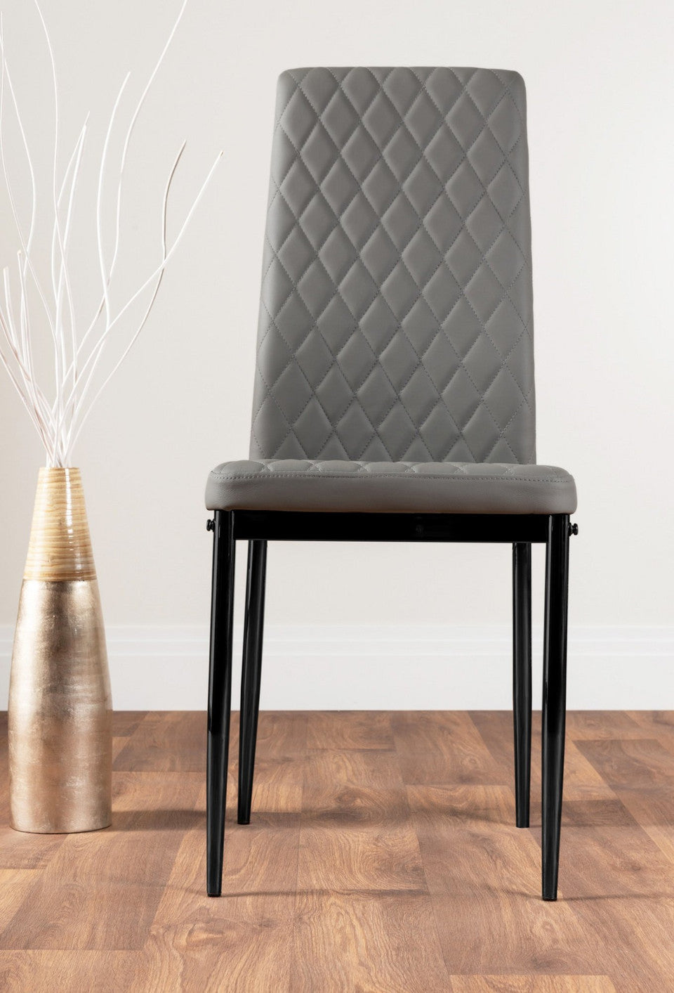 Novara White Marble Black Leg Round Dining Table & 4 Milan Black Leg Chairs