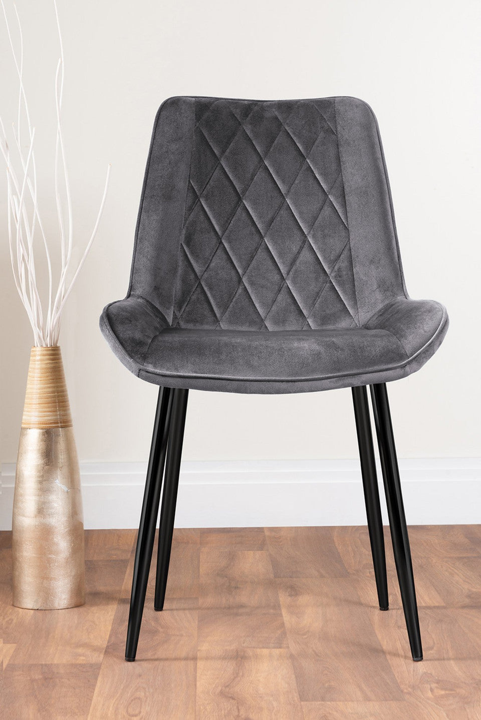 Imperia 4 Black Dining Table and 4 Pesaro Black Leg Chairs
